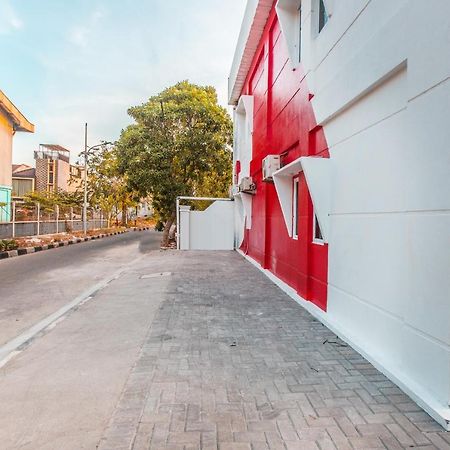 Oyo 907 Wisma Cakung Jakarta Bagian luar foto