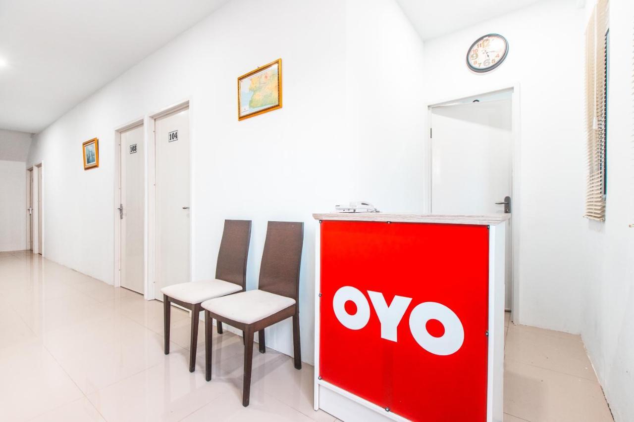 Oyo 907 Wisma Cakung Jakarta Bagian luar foto